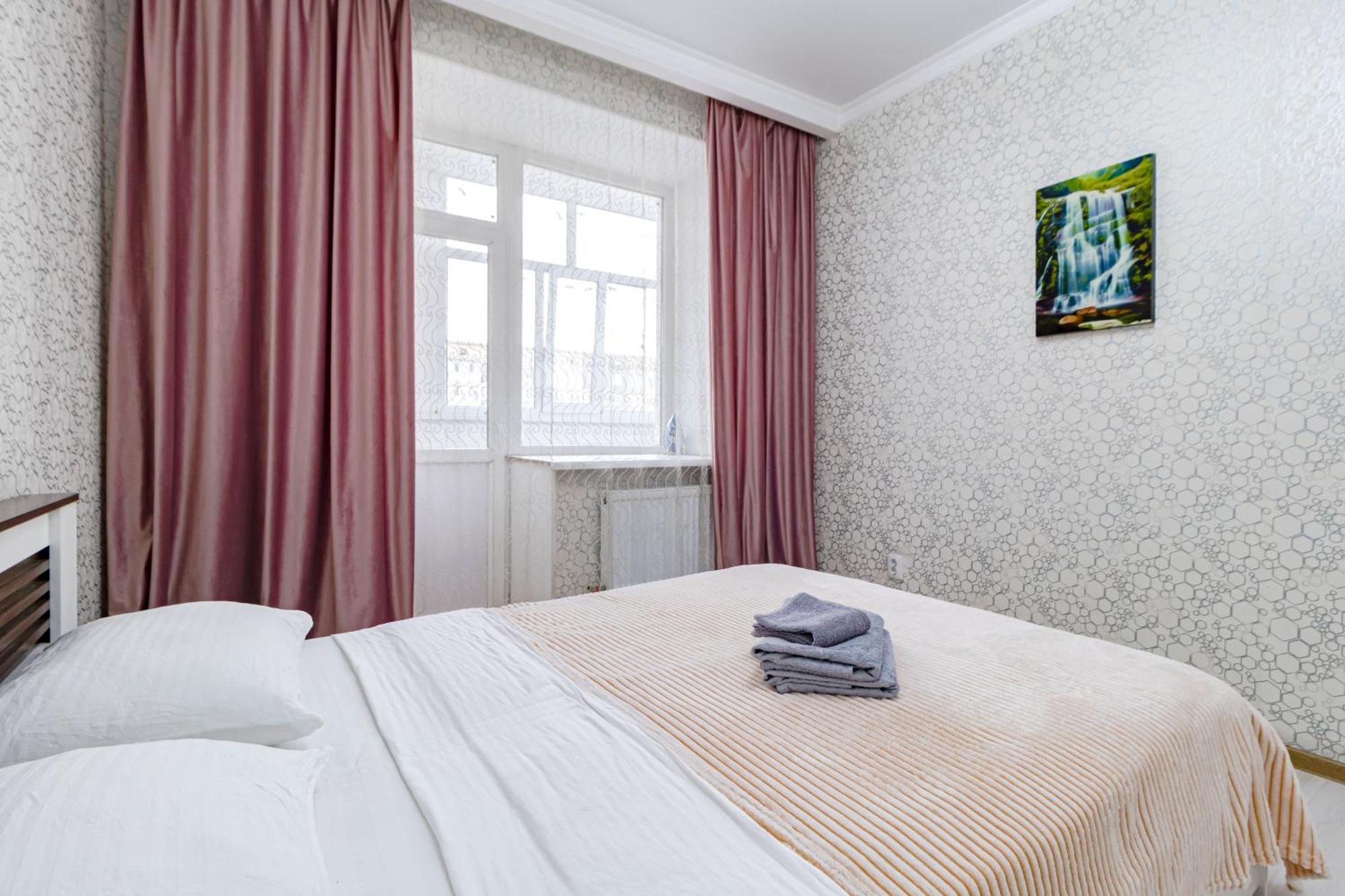 Апартаменты С Видом На Город Pavlodar Extérieur photo